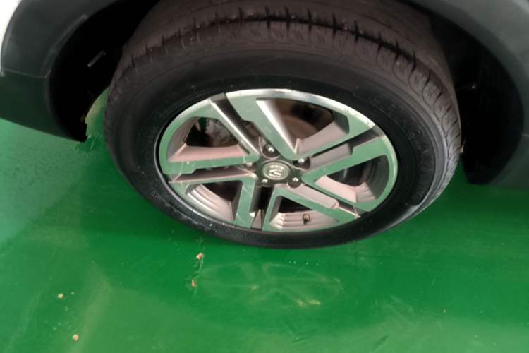 Used CHANGAN CS55PLUS 2020 1.5T Automatic Colorful Model Right Rear Wheel Hub