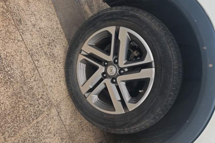 Used CHANGAN CS55PLUS 2020 1.5T Manual Colorful Model Right Rear Wheel Hub