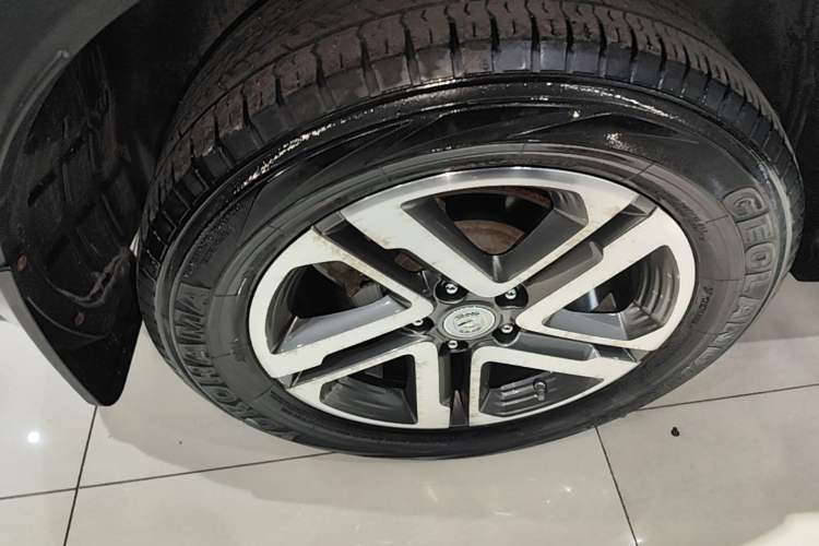 Used CHANGAN CS55PLUS 2020 1.5T Automatic Colorful Model Right Rear Wheel Hub
