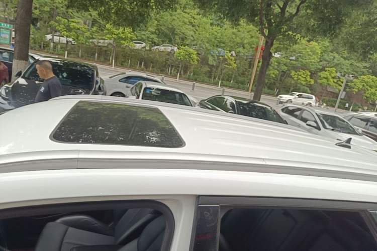 Used CHANGAN CS55PLUS 2020 1.5T Automatic Colorful Model Roof