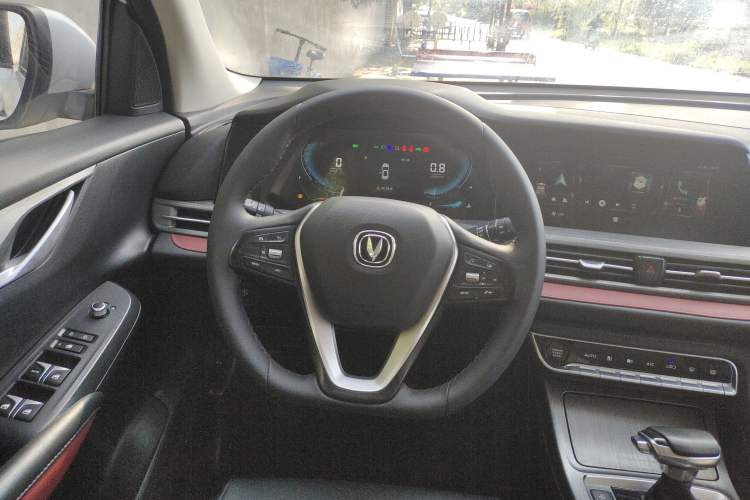 Used CHANGAN CS55PLUS 2020 1.5T Automatic Colorful Model Steering Wheel