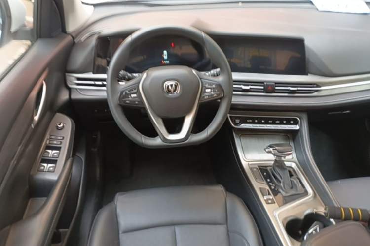 Used CHANGAN CS55PLUS 2020 1.5T Automatic Colorful Model Steering Wheel