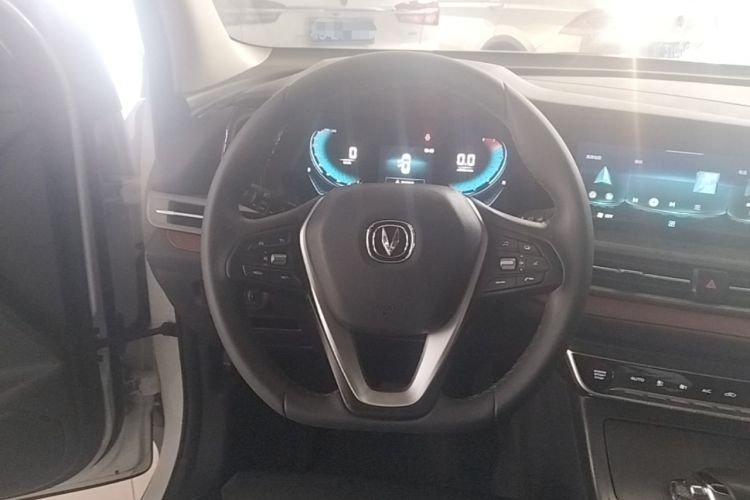 Used CHANGAN CS55PLUS 2020 1.5T Automatic Colorful Model Steering Wheel