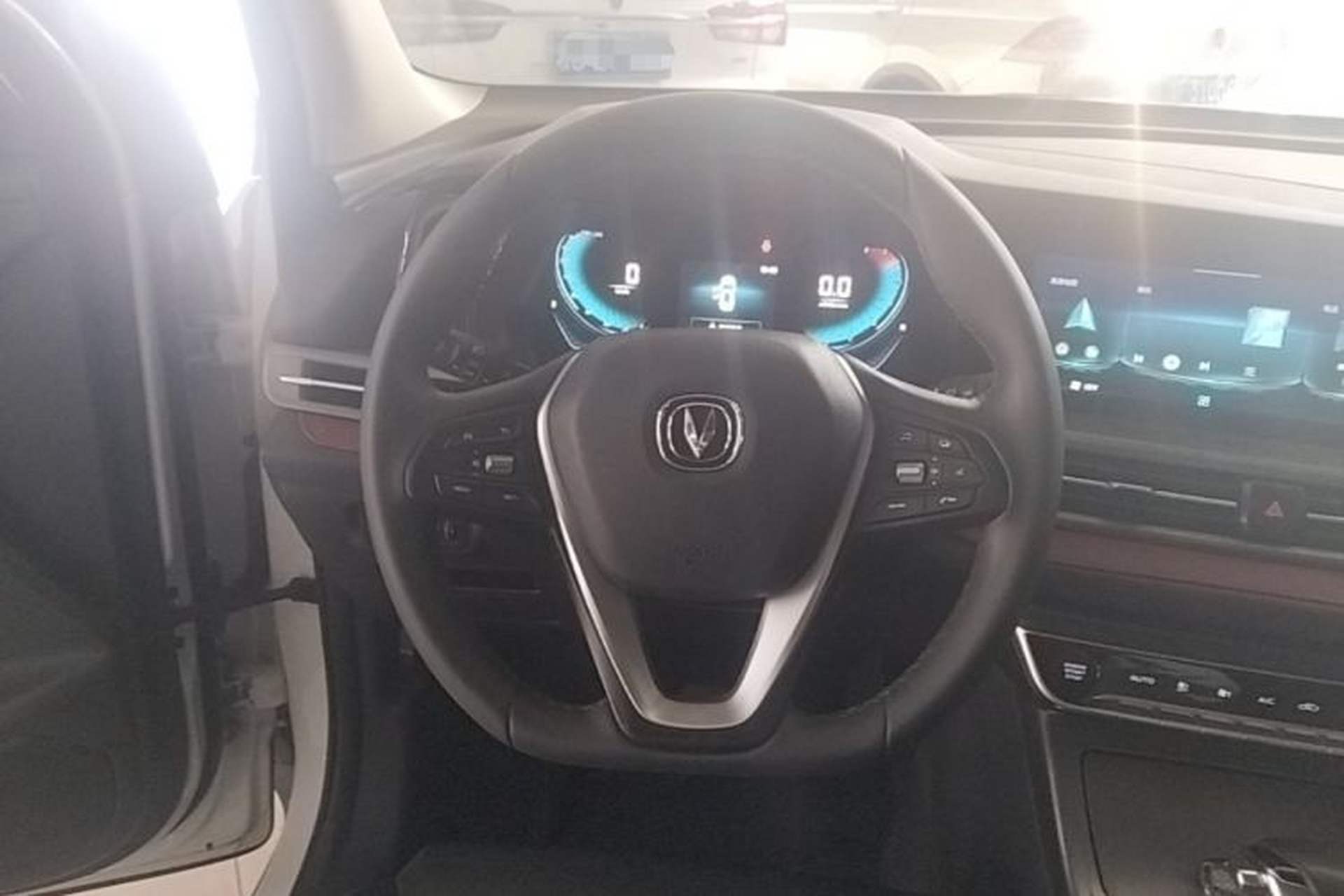 Used CHANGAN CS55PLUS 2020 1.5T Automatic Colorful Model Steering Wheel