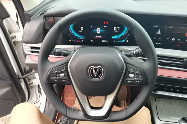 Used CHANGAN CS55PLUS 2020 1.5T Automatic Colorful Model Steering Wheel