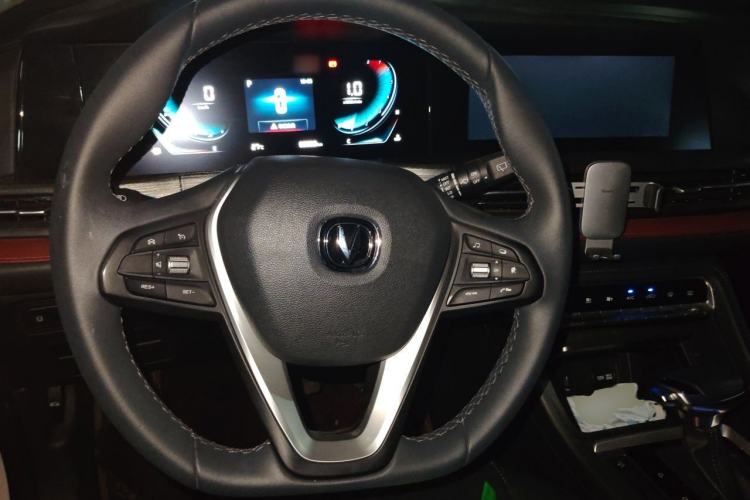 Used CHANGAN CS55PLUS 2020 1.5T Automatic Colorful Model Steering Wheel