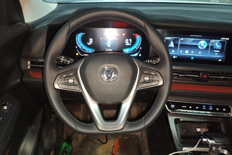 Used CHANGAN CS55PLUS 2020 1.5T Automatic Colorful Model Steering Wheel
