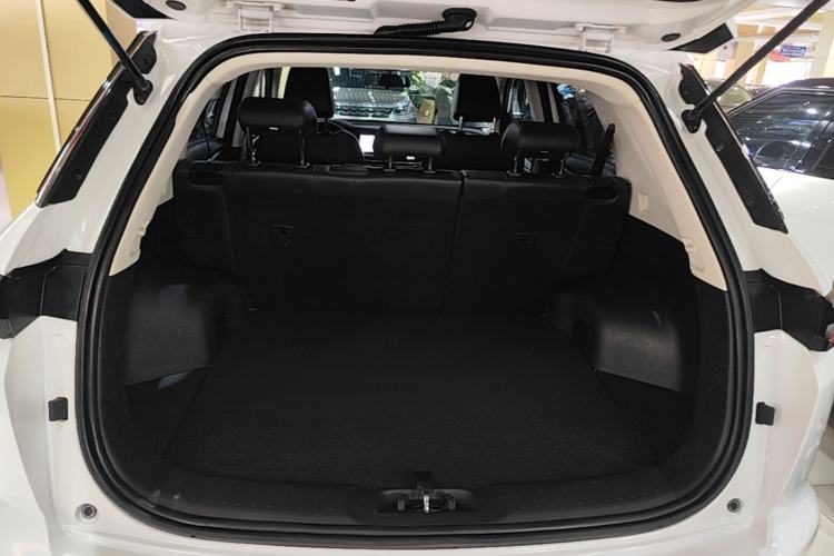 Used CHANGAN CS55PLUS 2020 1.5T Automatic Colorful Model Trunk