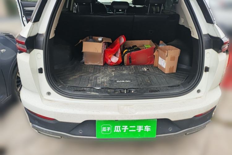 Used CHANGAN CS55PLUS 2020 1.5T Automatic Colorful Model Trunk