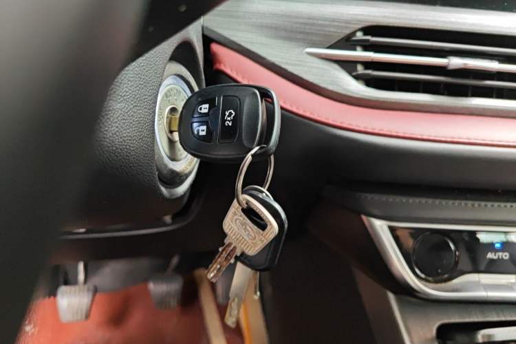 Used CHANGAN CS55PLUS 2020 1.5T Manual Colorful Model Vehicle Key