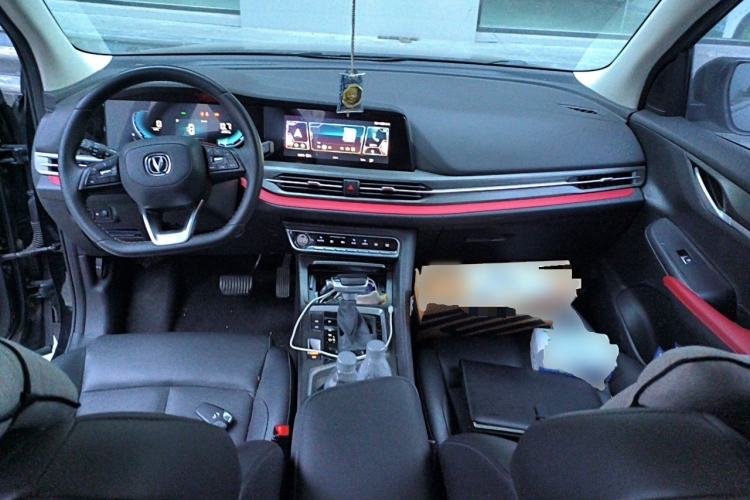 Used CHANGAN CS55PLUS 2021 Blue Whale Edition 1.5T DCT Prestige Model Center Console