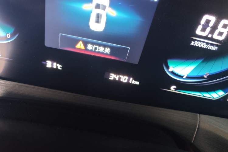 Used CHANGAN CS55PLUS 2021 Blue Whale Edition 1.5T Manual Luxury Model Odometer Close Up