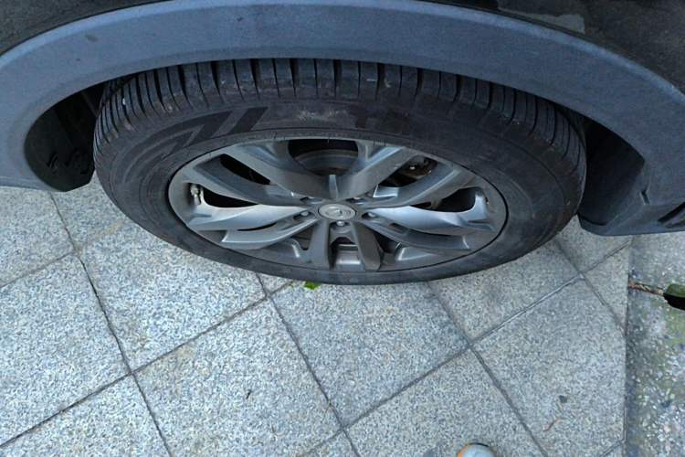 Used CHANGAN CS55PLUS 2021 Blue Whale Edition 1.5T DCT Prestige Model Right Front Wheel Hub