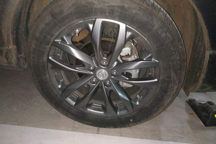 Used CHANGAN CS55PLUS 2021 Blue Whale Edition 1.5T DCT Luxury Model Right Front Wheel Hub