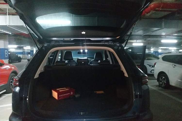 Used CHANGAN CS55PLUS 2021 Blue Whale Edition 1.5T DCT Luxury Model Trunk