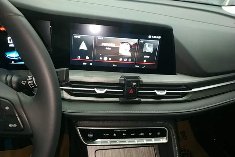 Used CHANGAN CS55PLUS 2021 Blue Whale Edition 1.5T DCT Prestige Model Audio And AC Panel