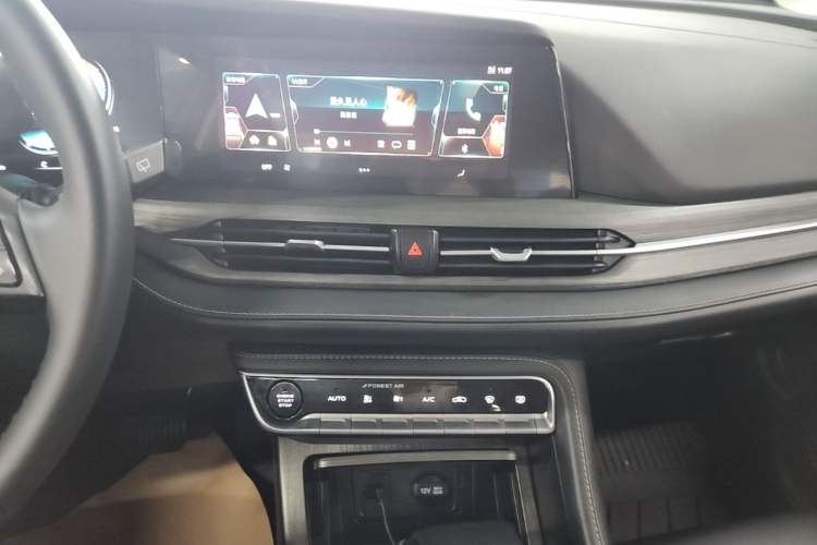 Used CHANGAN CS55PLUS 2021 Blue Whale Edition 1.5T DCT Luxury Model Audio And AC Panel