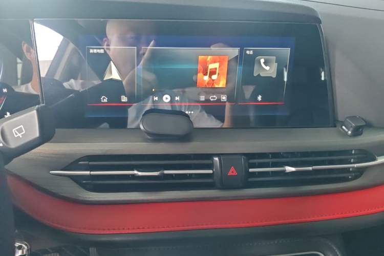 Used CHANGAN CS55PLUS 2021 Blue Whale Edition 1.5T Manual Luxury Model Audio And AC Panel