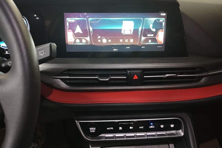 Used CHANGAN CS55PLUS 2021 Blue Whale Edition 1.5T DCT Prestige Model Audio And AC Panel