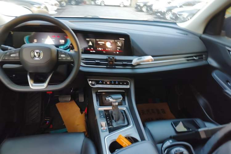 Used CHANGAN CS55PLUS 2021 Blue Whale Edition 1.5T DCT Prestige Model Audio And AC Panel