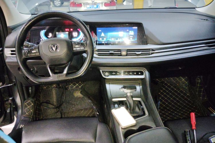 Used CHANGAN CS55PLUS 2021 Blue Whale Edition 1.5T DCT Luxury Model Center Console