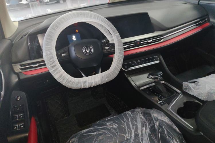 Used CHANGAN CS55PLUS 2021 Blue Whale Edition 1.5T DCT Luxury Model Center Console