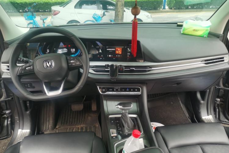 Used CHANGAN CS55PLUS 2021 Blue Whale Edition 1.5T DCT Luxury Model Center Console