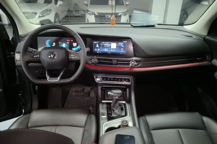 Used CHANGAN CS55PLUS 2021 Blue Whale Edition 1.5T DCT Luxury Model Center Console