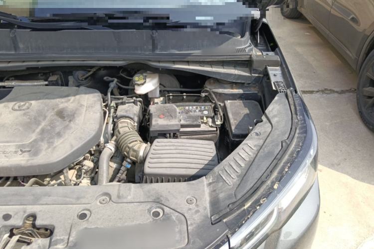 Used CHANGAN CS55PLUS 2021 Blue Whale Edition 1.5T Manual Luxury Model Engine Bay Left