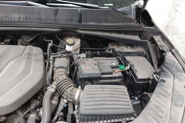 Used CHANGAN CS55PLUS 2021 Blue Whale Edition 1.5T Manual Luxury Model Engine Bay Left