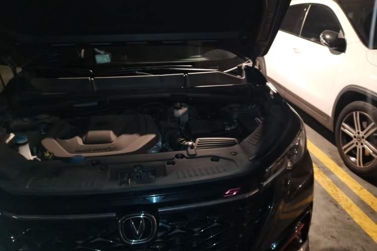 Used CHANGAN CS55PLUS 2021 Blue Whale Edition 1.5T DCT Prestige Model Engine Bay Left