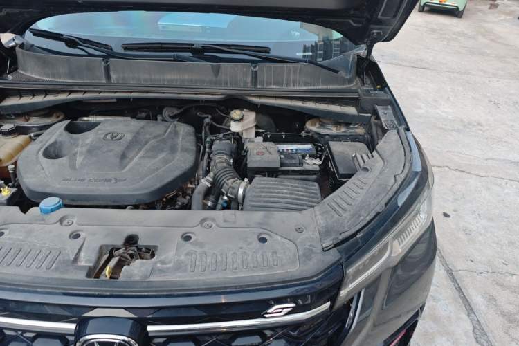 Used CHANGAN CS55PLUS 2021 Blue Whale Edition 1.5T DCT Luxury Model Engine Bay Left