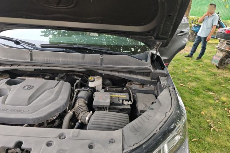 Used CHANGAN CS55PLUS 2021 Blue Whale Edition 1.5T Manual Luxury Model Engine Bay Left