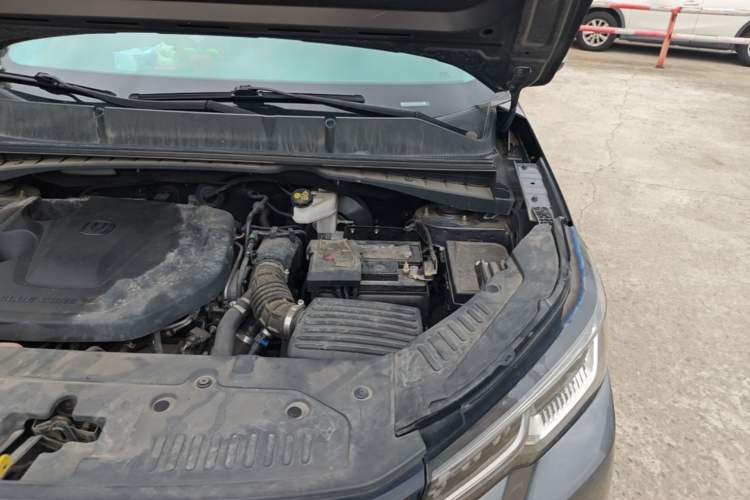 Used CHANGAN CS55PLUS 2021 Blue Whale Edition 1.5T DCT Luxury Model Engine Bay Left