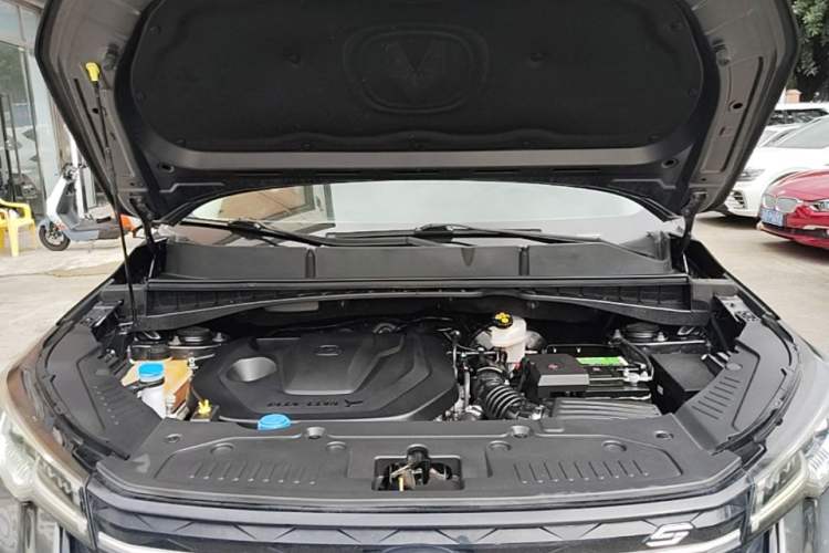 Used CHANGAN CS55PLUS 2021 Blue Whale Edition 1.5T DCT Luxury Model Engine Bay