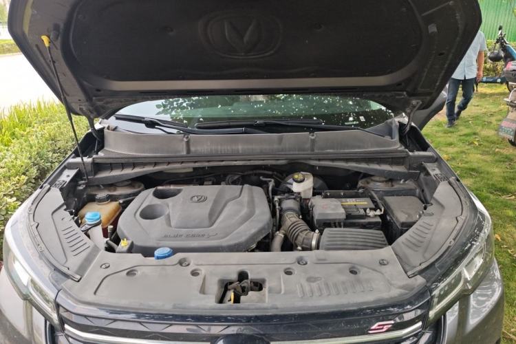 Used CHANGAN CS55PLUS 2021 Blue Whale Edition 1.5T Manual Luxury Model Engine Bay