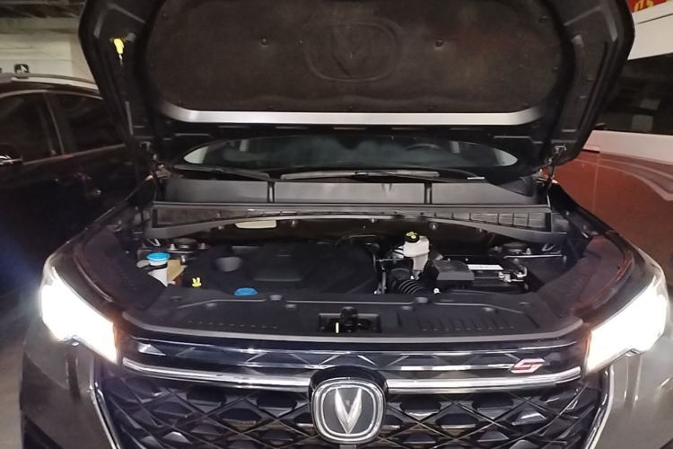 Used CHANGAN CS55PLUS 2021 Blue Whale Edition 1.5T Manual Luxury Model Engine Bay