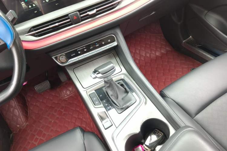 Used CHANGAN CS55PLUS 2021 Blue Whale Edition 1.5T DCT Prestige Model Gear Lever