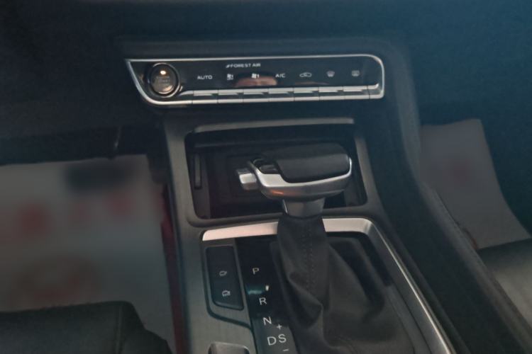 Used CHANGAN CS55PLUS 2021 Blue Whale Edition 1.5T DCT Prestige Model Gear Lever