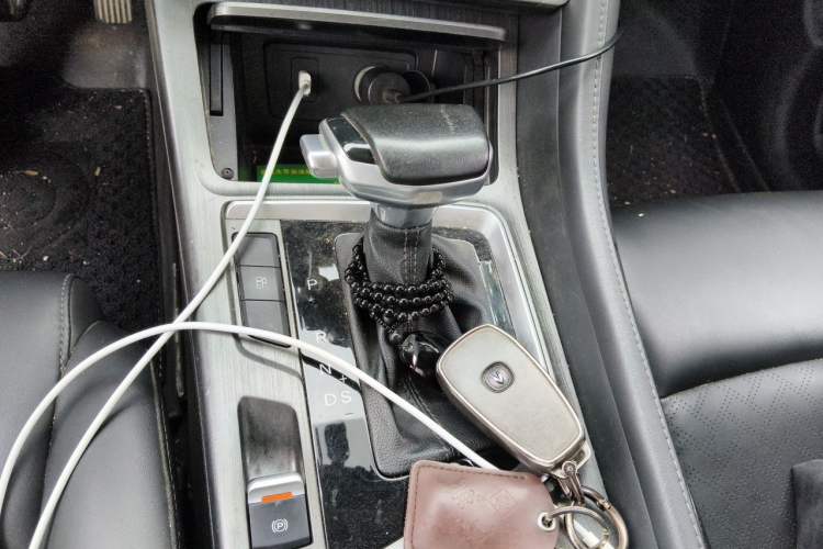Used CHANGAN CS55PLUS 2021 Blue Whale Edition 1.5T DCT Luxury Model Gear Lever