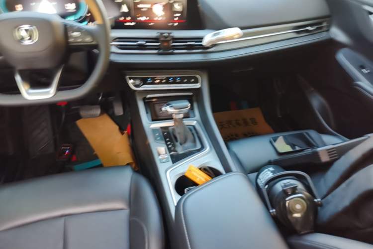 Used CHANGAN CS55PLUS 2021 Blue Whale Edition 1.5T DCT Prestige Model Gear Lever