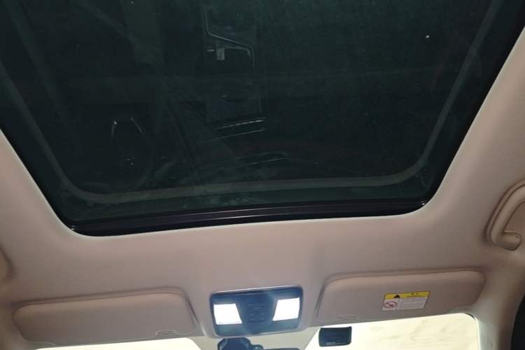 Used CHANGAN CS55PLUS 2021 Blue Whale Edition 1.5T DCT Prestige Model Headliner