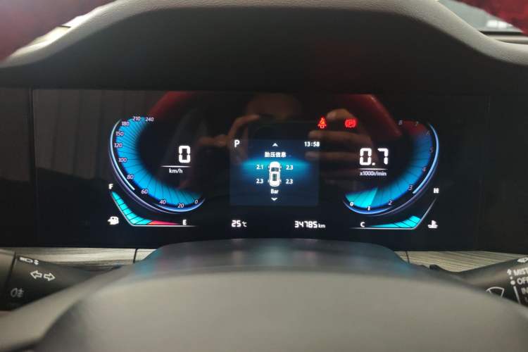 Used CHANGAN CS55PLUS 2021 Blue Whale Edition 1.5T DCT Luxury Model Instrument Cluster