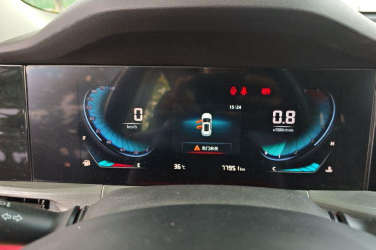 Used CHANGAN CS55PLUS 2021 Blue Whale Edition 1.5T Manual Luxury Model Instrument Cluster