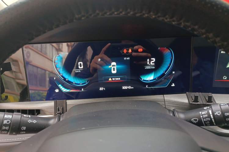 Used CHANGAN CS55PLUS 2021 Blue Whale Edition 1.5T DCT Prestige Model Instrument Cluster