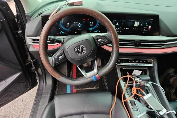 Used CHANGAN CS55PLUS 2021 Blue Whale Edition 1.5T DCT Luxury Model Interior 5