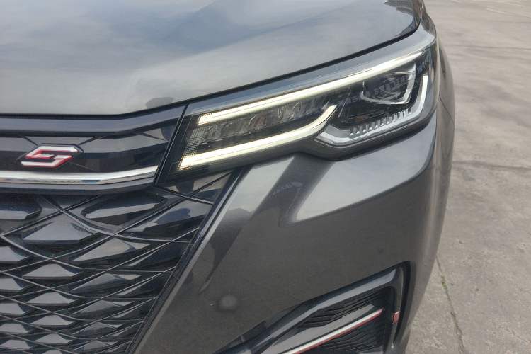 Used CHANGAN CS55PLUS 2021 Blue Whale Edition 1.5T DCT Luxury Model Left Front Headlight