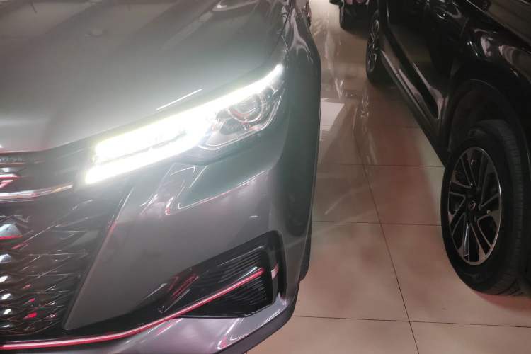 Used CHANGAN CS55PLUS 2021 Blue Whale Edition 1.5T Manual Luxury Model Left Front Headlight
