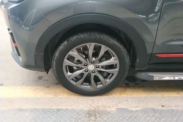 Used CHANGAN CS55PLUS 2021 Blue Whale Edition 1.5T DCT Prestige Model Left Front Wheel Hub