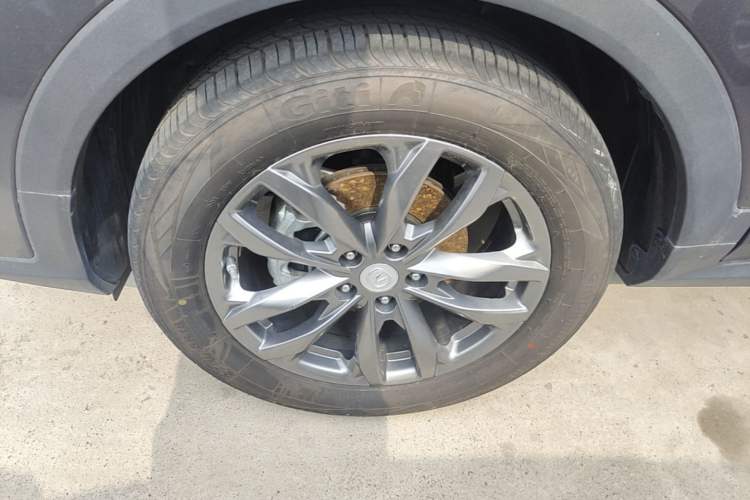Used CHANGAN CS55PLUS 2021 Blue Whale Edition 1.5T DCT Prestige Model Left Front Wheel Hub